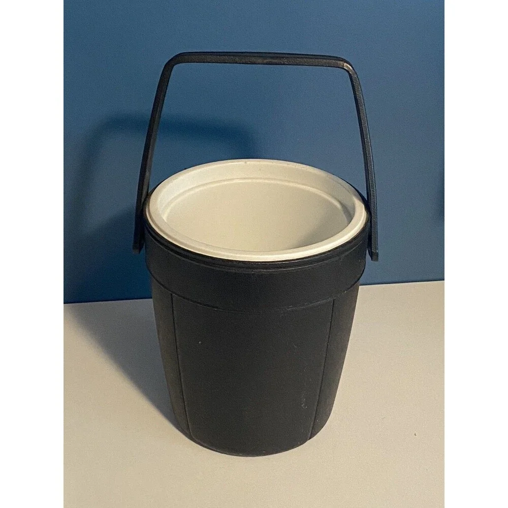 Vintage Rubbermaid Ice Bucket Insulated Textured Stitch Black Snowflake #2260
